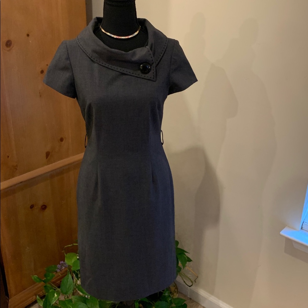 🌹Tahari • Vintage Short-Sleeve Dressy Min Dress in Charcoal